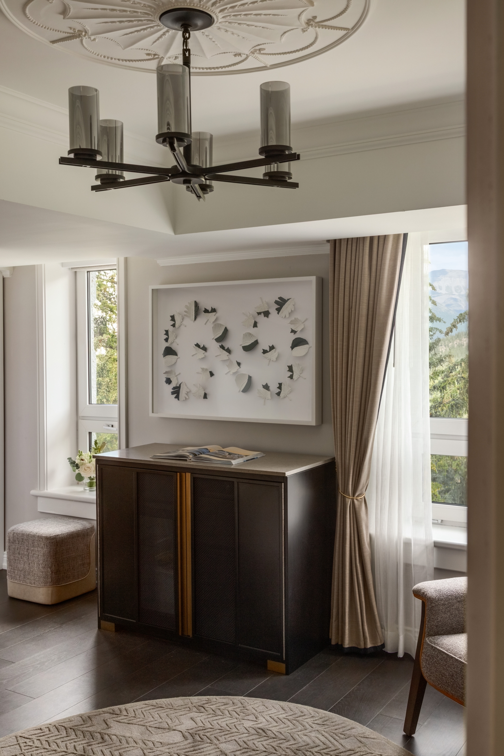 Gatehouse Suite Detail