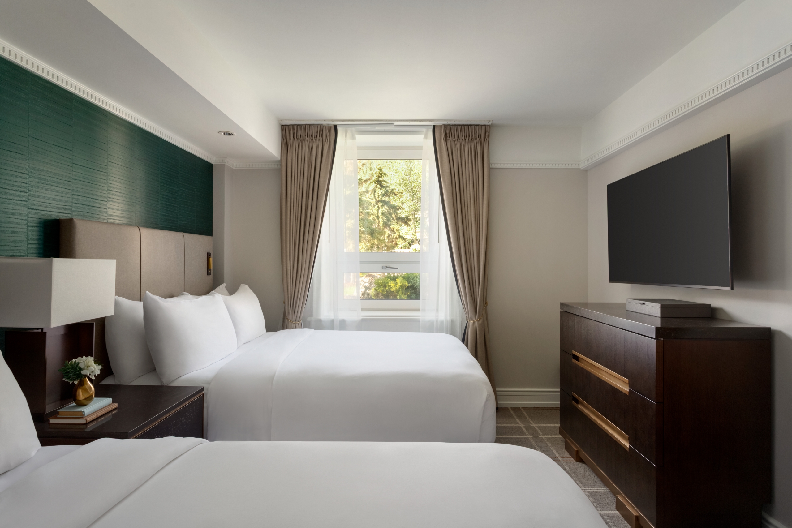 Gatehouse Suite 2 Queens