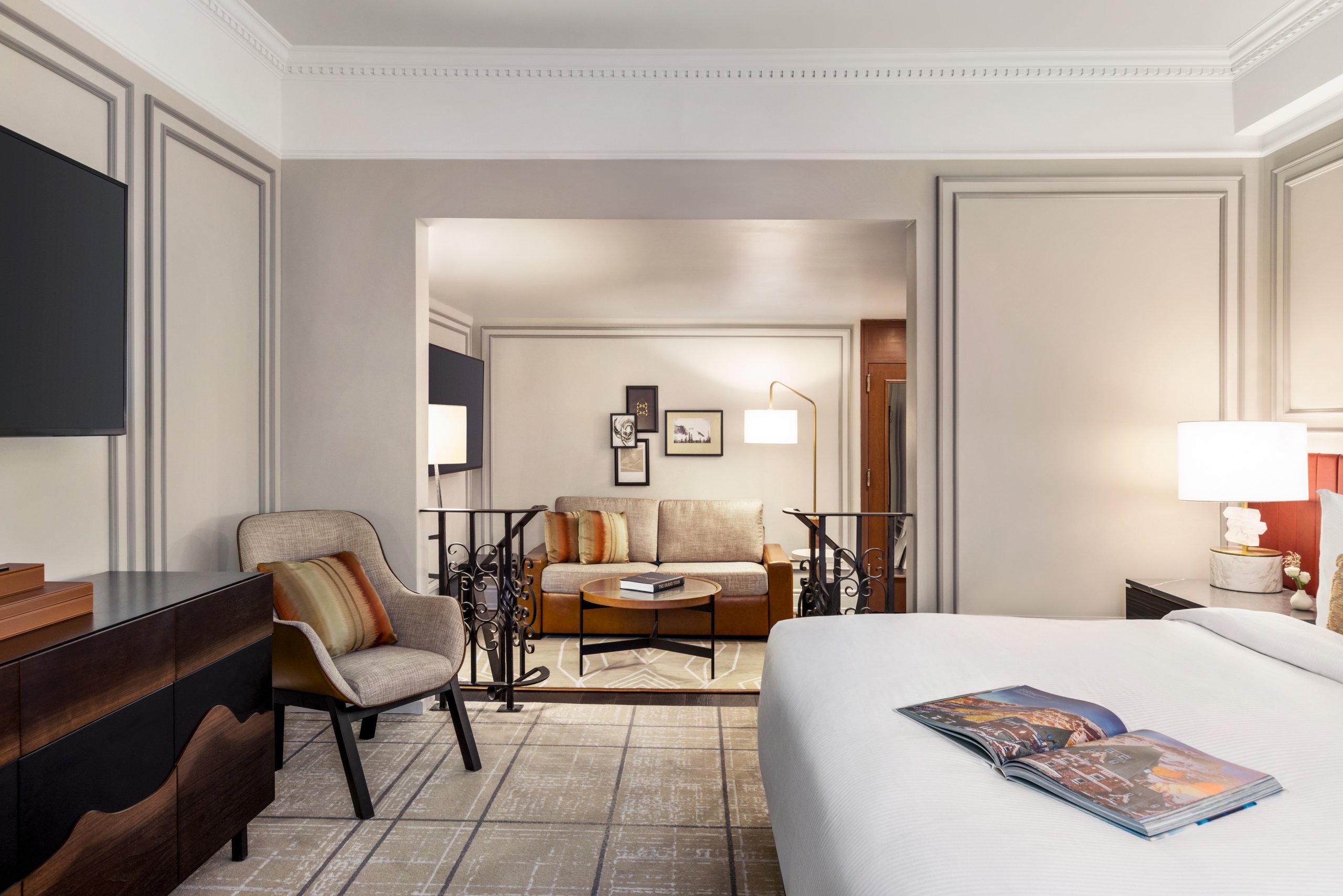 Suites, Fairmont Gold, Accommodations, Fairmont Banff Springs