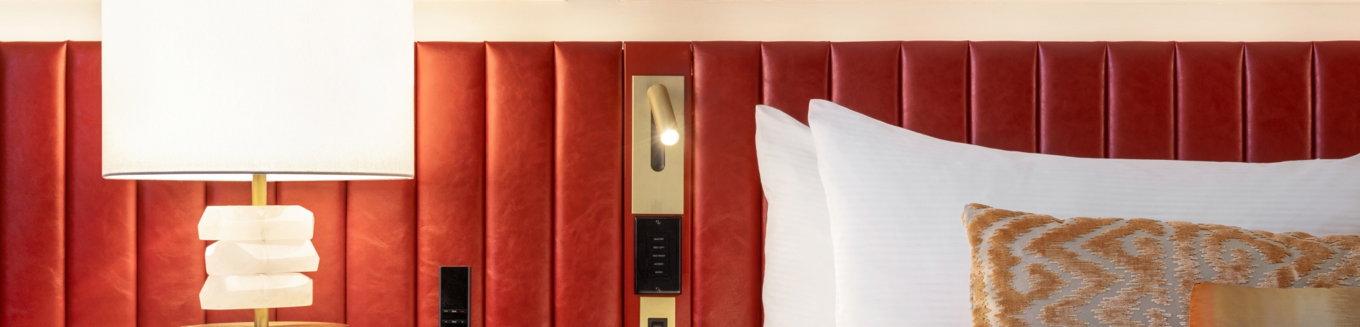 Fairmont Gold, Accommodations, Fairmont Banff Springs