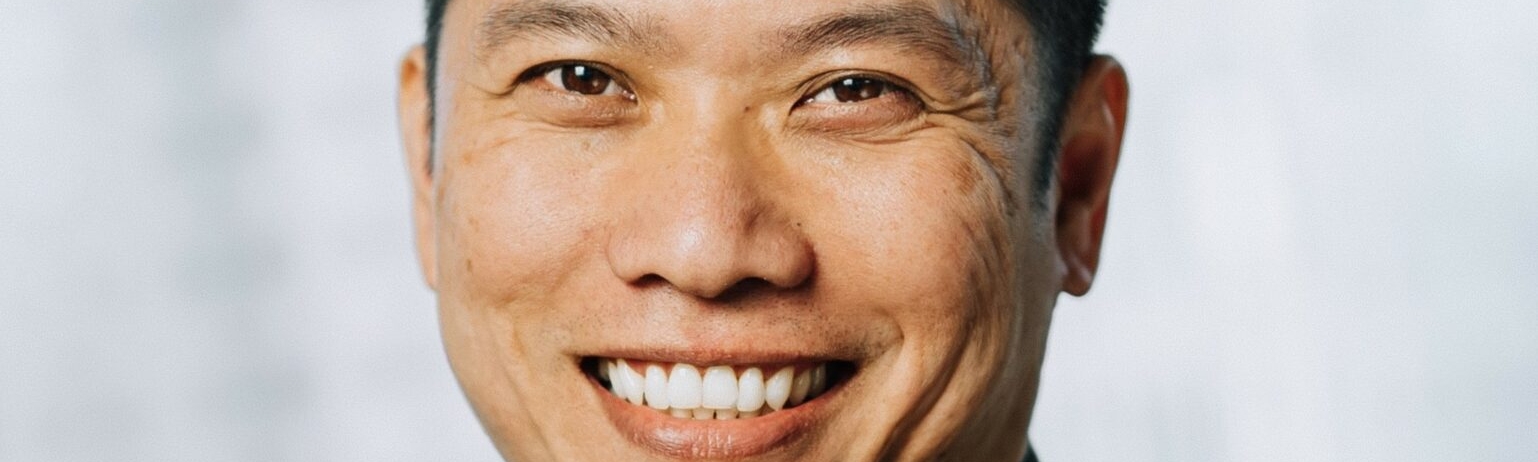 headshot of chef kit