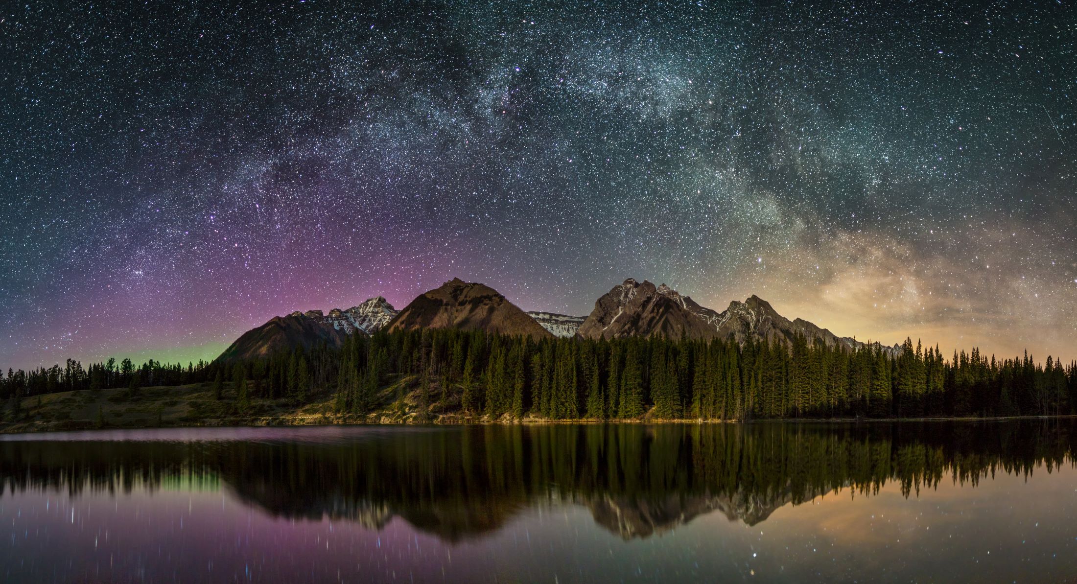 Northern lights in Banff